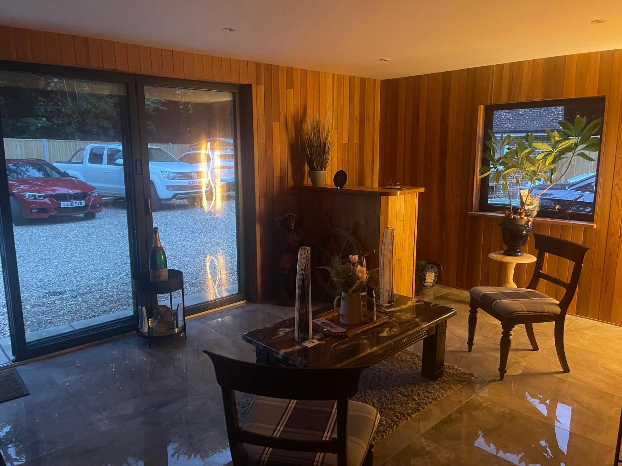 קרואולי Da Vinci Guest House & Guest Parking, A Real Gem מראה חיצוני תמונה